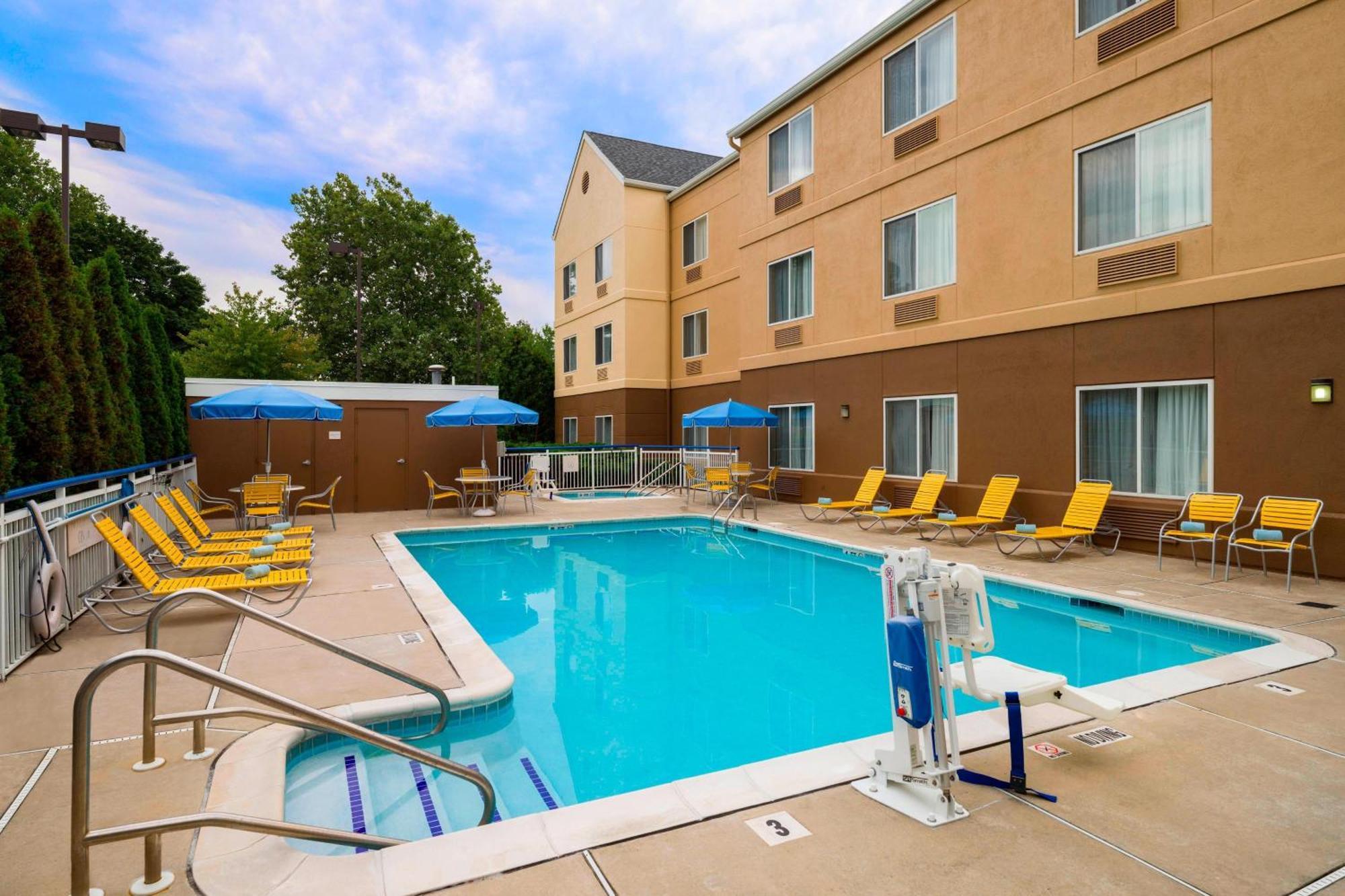 BW Allentown Bethlehem Lehigh Valley Inn & Suites Eksteriør billede